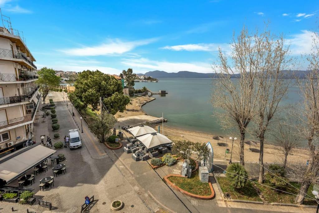 Bright Central Apartment With Splendid Sea View! Chalkís Zewnętrze zdjęcie