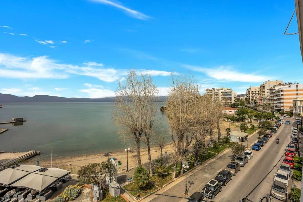 Bright Central Apartment With Splendid Sea View! Chalkís Zewnętrze zdjęcie