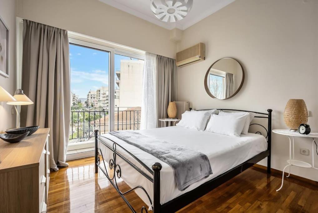 Bright Central Apartment With Splendid Sea View! Chalkís Zewnętrze zdjęcie