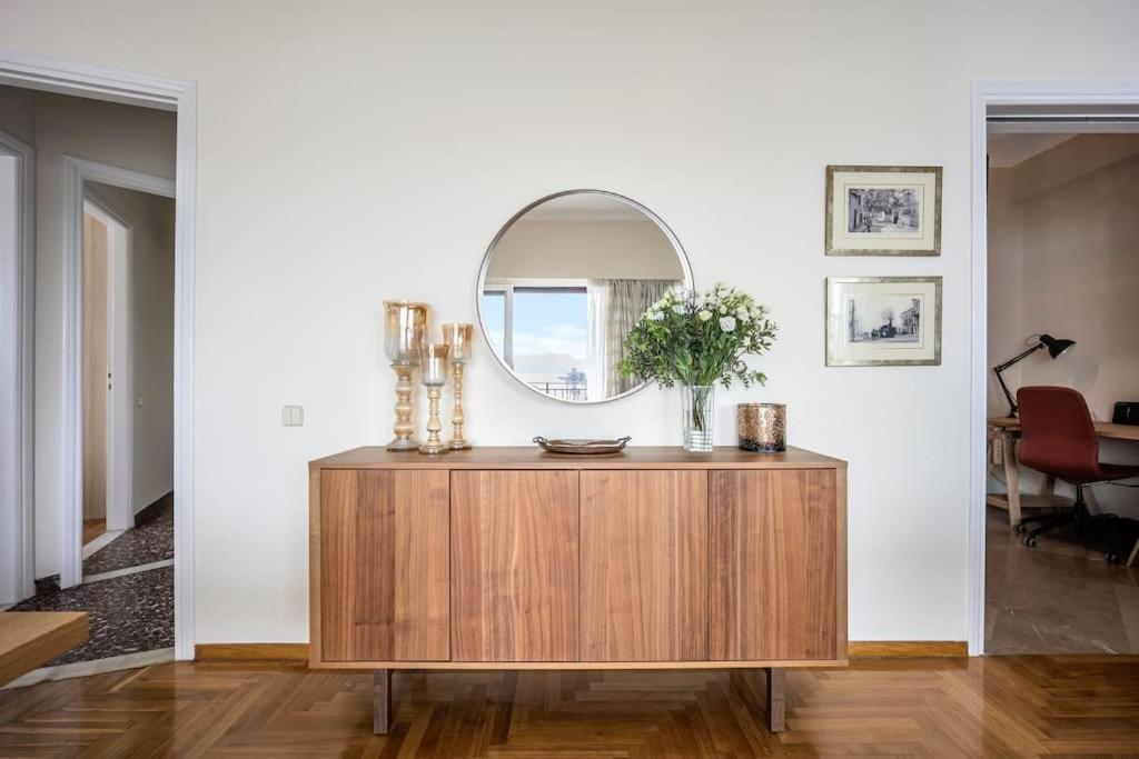 Bright Central Apartment With Splendid Sea View! Chalkís Zewnętrze zdjęcie